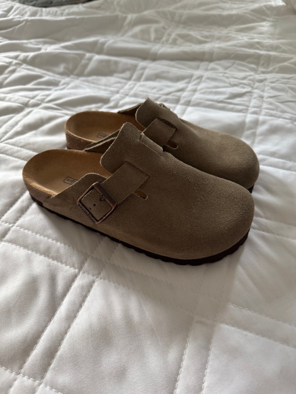 Birkenstock women’s Boston Suede Slip-On Clog in Taupe with Buckle size 36 NWOT